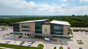 Ariel photo of the front of the Stormont Vail Health Manhattan Campus