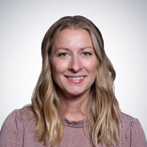 Headshot of Elizabeth c. Brauneis, APRN