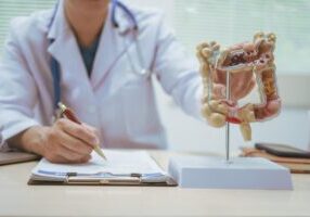 doctor-colon-web